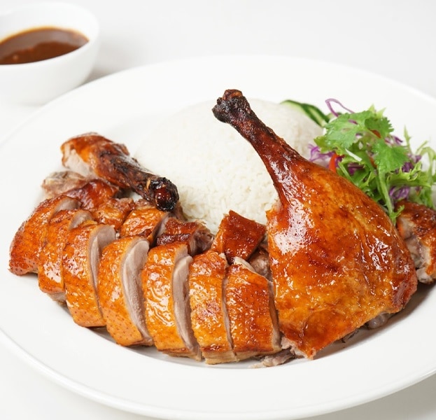 Bebek Peking dengan Nasi Hainan	 Bebek Peking dengan Nasi Hainan